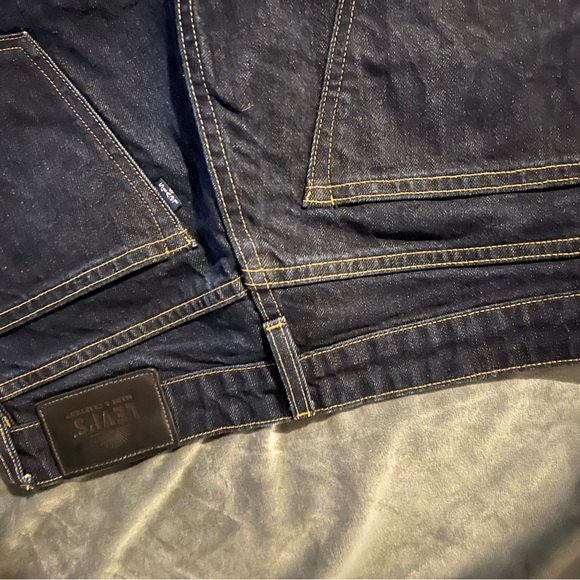 Levi’s made and crafted denim jeans always air dried, and flawlessly perfect!! - Picture 9 of 12